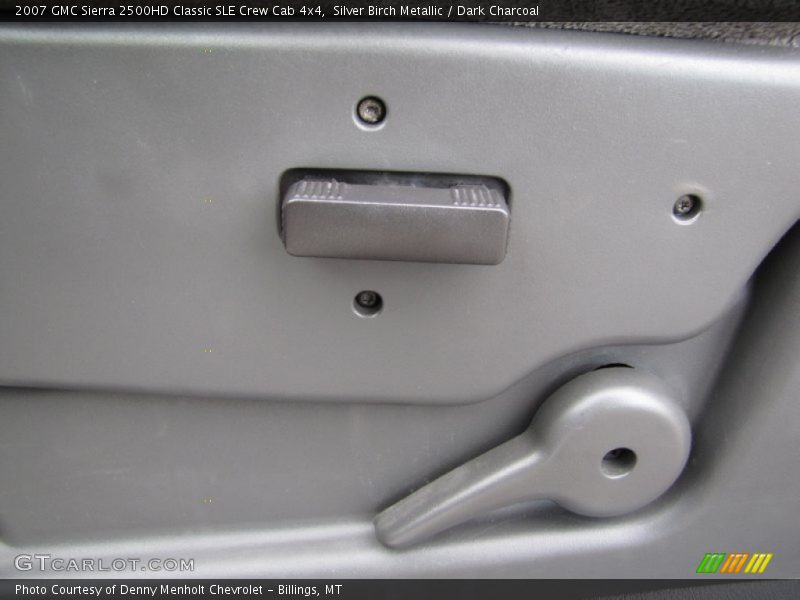 Silver Birch Metallic / Dark Charcoal 2007 GMC Sierra 2500HD Classic SLE Crew Cab 4x4