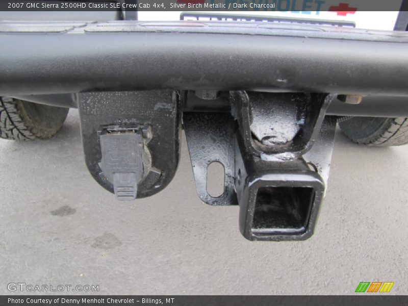 Silver Birch Metallic / Dark Charcoal 2007 GMC Sierra 2500HD Classic SLE Crew Cab 4x4