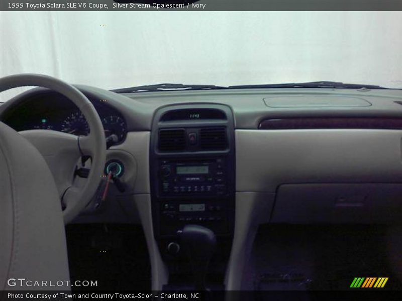 Silver Stream Opalescent / Ivory 1999 Toyota Solara SLE V6 Coupe