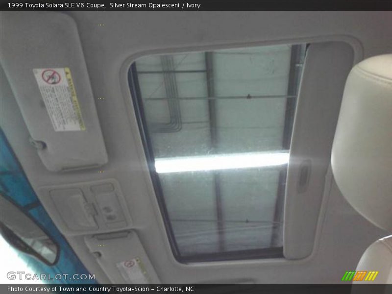 Silver Stream Opalescent / Ivory 1999 Toyota Solara SLE V6 Coupe