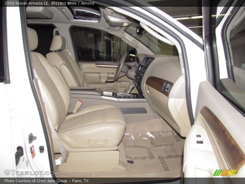 Blizzard White / Almond 2009 Nissan Armada LE