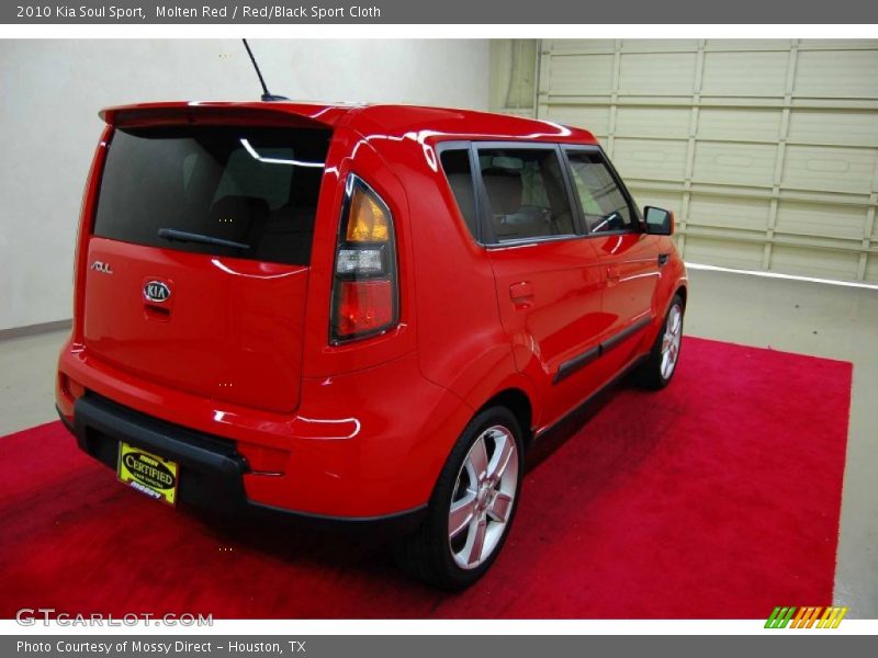Molten Red / Red/Black Sport Cloth 2010 Kia Soul Sport
