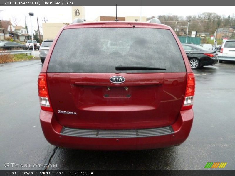 Claret Red / Beige 2011 Kia Sedona LX