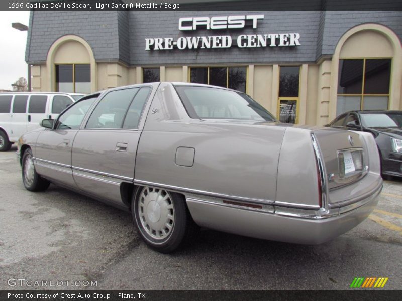 Light Sandrift Metallic / Beige 1996 Cadillac DeVille Sedan