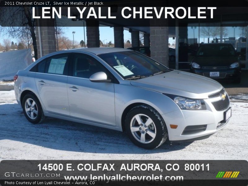 Silver Ice Metallic / Jet Black 2011 Chevrolet Cruze LT