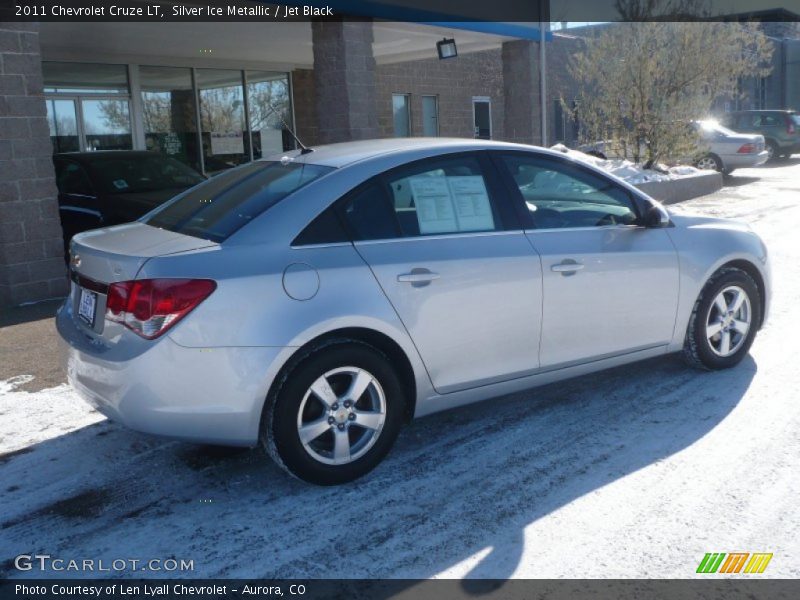 Silver Ice Metallic / Jet Black 2011 Chevrolet Cruze LT
