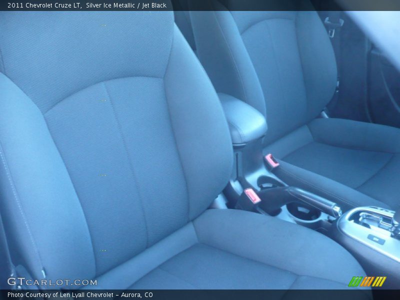 Silver Ice Metallic / Jet Black 2011 Chevrolet Cruze LT