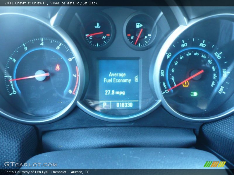 Silver Ice Metallic / Jet Black 2011 Chevrolet Cruze LT