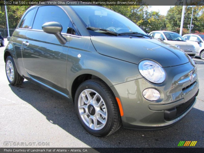 Verde Oliva (Green) / Tessuto Marrone/Avorio (Brown/Ivory) 2012 Fiat 500 c cabrio Pop