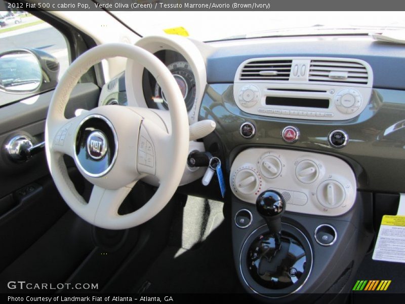 Dashboard of 2012 500 c cabrio Pop