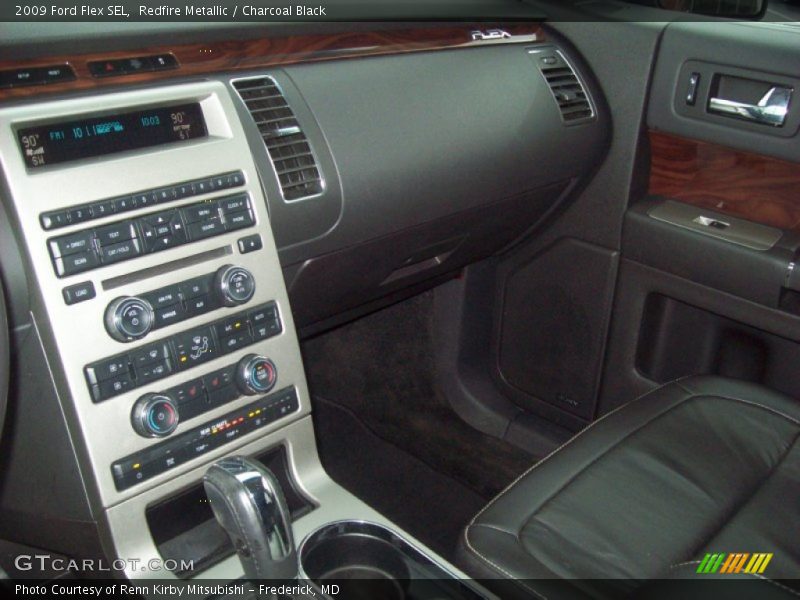 Redfire Metallic / Charcoal Black 2009 Ford Flex SEL