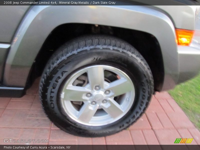 Mineral Gray Metallic / Dark Slate Gray 2008 Jeep Commander Limited 4x4