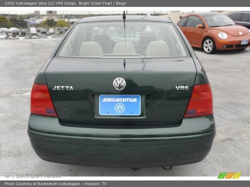 Bright Green Pearl / Beige 2000 Volkswagen Jetta GLS VR6 Sedan