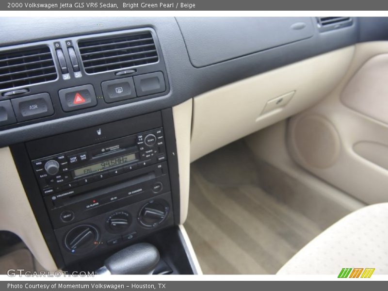 Bright Green Pearl / Beige 2000 Volkswagen Jetta GLS VR6 Sedan