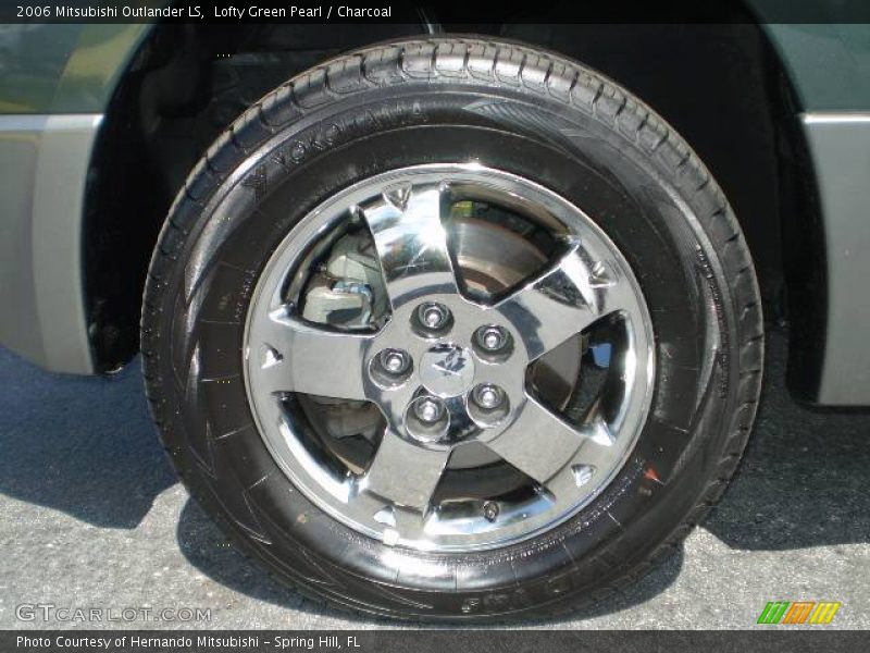 Lofty Green Pearl / Charcoal 2006 Mitsubishi Outlander LS