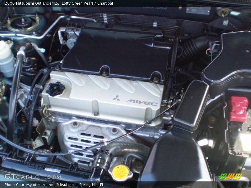 Lofty Green Pearl / Charcoal 2006 Mitsubishi Outlander LS