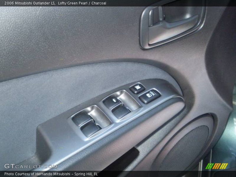 Lofty Green Pearl / Charcoal 2006 Mitsubishi Outlander LS