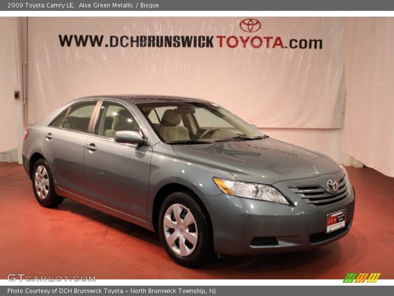 Aloe Green Metallic / Bisque 2009 Toyota Camry LE