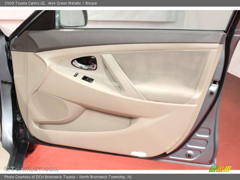 Aloe Green Metallic / Bisque 2009 Toyota Camry LE