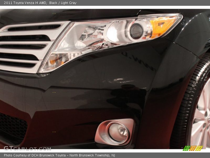 Black / Light Gray 2011 Toyota Venza I4 AWD