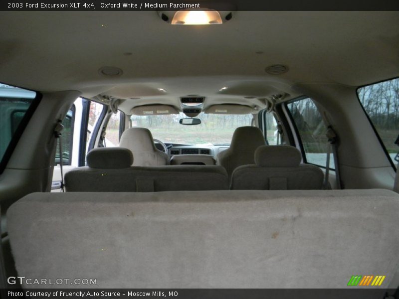 Oxford White / Medium Parchment 2003 Ford Excursion XLT 4x4