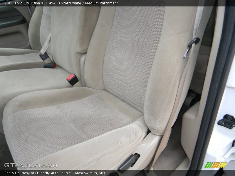 Oxford White / Medium Parchment 2003 Ford Excursion XLT 4x4
