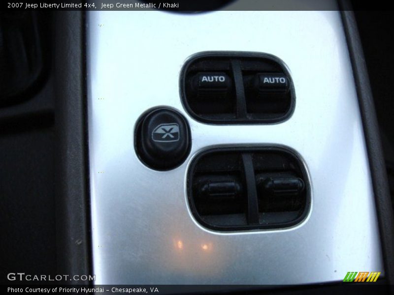 Jeep Green Metallic / Khaki 2007 Jeep Liberty Limited 4x4