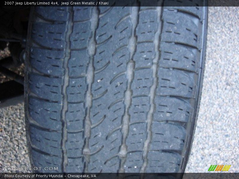 Jeep Green Metallic / Khaki 2007 Jeep Liberty Limited 4x4