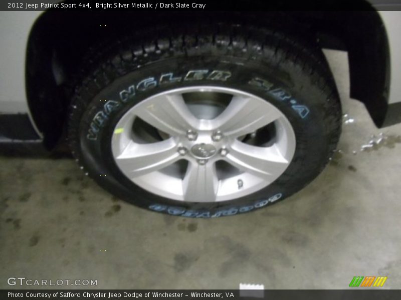 Bright Silver Metallic / Dark Slate Gray 2012 Jeep Patriot Sport 4x4