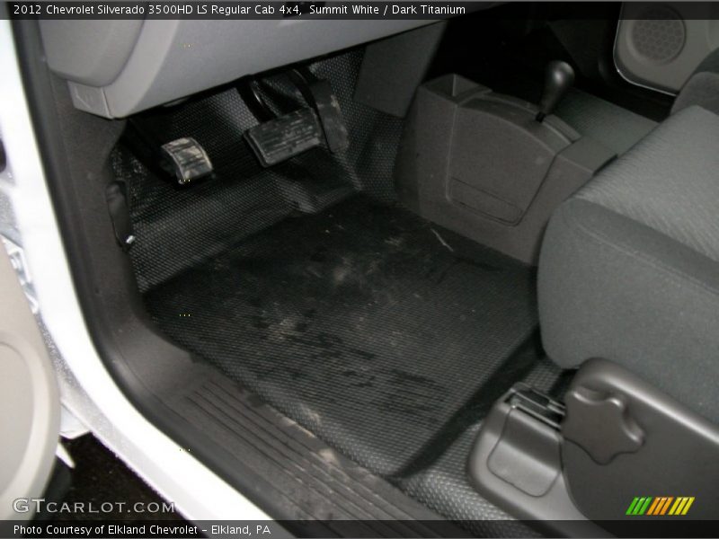 Summit White / Dark Titanium 2012 Chevrolet Silverado 3500HD LS Regular Cab 4x4