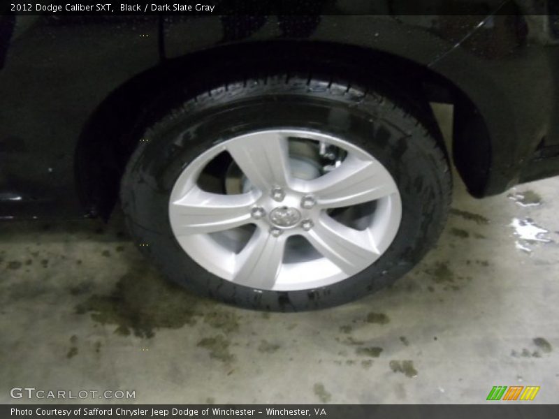 Black / Dark Slate Gray 2012 Dodge Caliber SXT