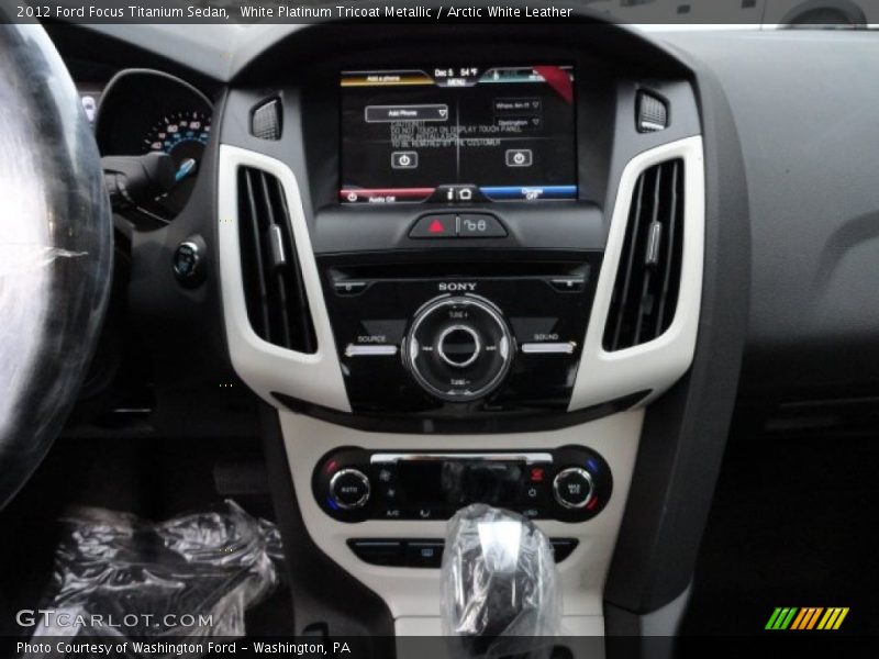 Controls of 2012 Focus Titanium Sedan