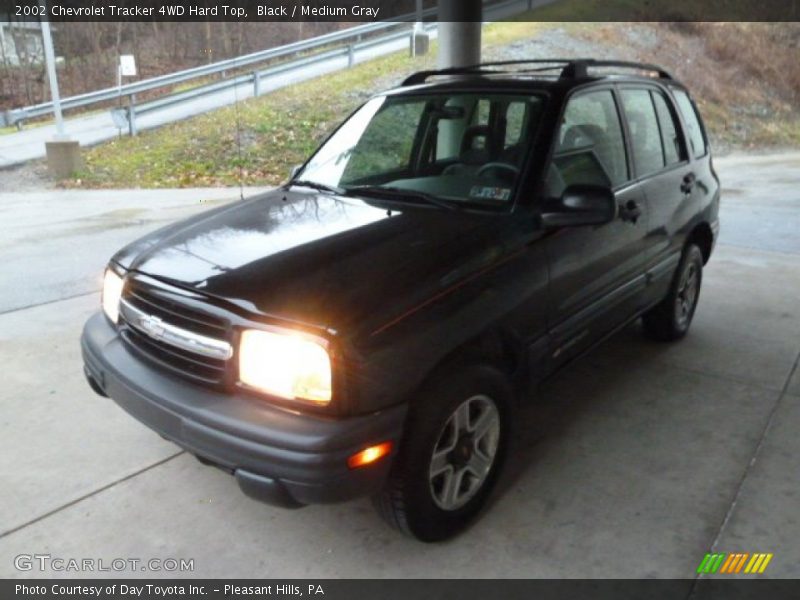 Black / Medium Gray 2002 Chevrolet Tracker 4WD Hard Top