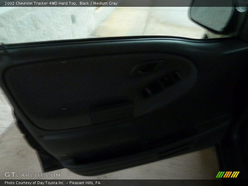 Black / Medium Gray 2002 Chevrolet Tracker 4WD Hard Top