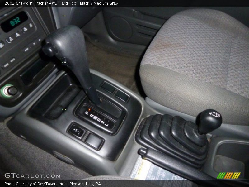 Black / Medium Gray 2002 Chevrolet Tracker 4WD Hard Top