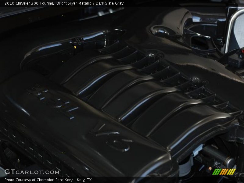 Bright Silver Metallic / Dark Slate Gray 2010 Chrysler 300 Touring