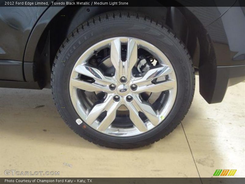 Tuxedo Black Metallic / Medium Light Stone 2012 Ford Edge Limited