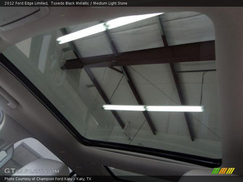 Tuxedo Black Metallic / Medium Light Stone 2012 Ford Edge Limited