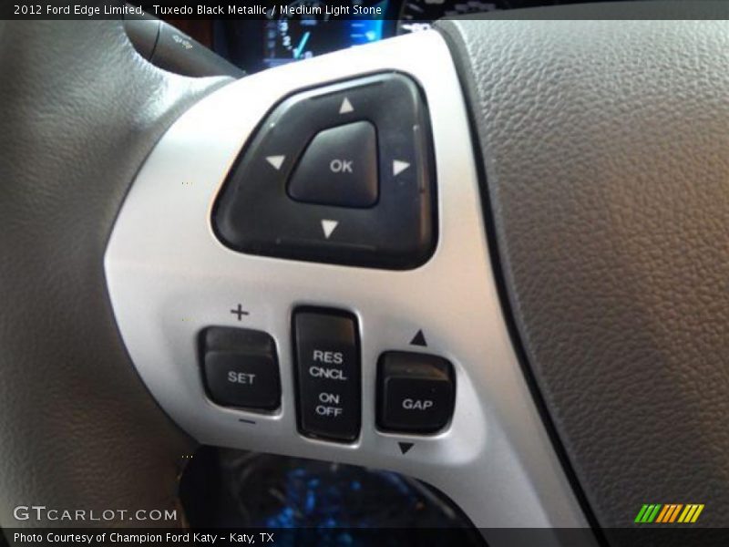 Tuxedo Black Metallic / Medium Light Stone 2012 Ford Edge Limited