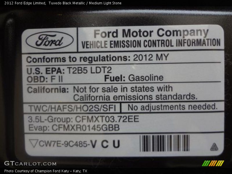 Tuxedo Black Metallic / Medium Light Stone 2012 Ford Edge Limited