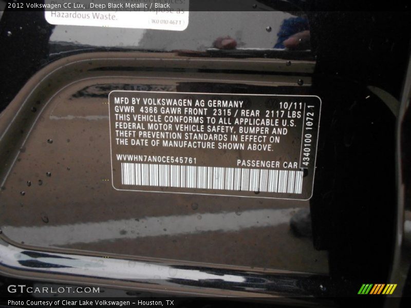 Deep Black Metallic / Black 2012 Volkswagen CC Lux
