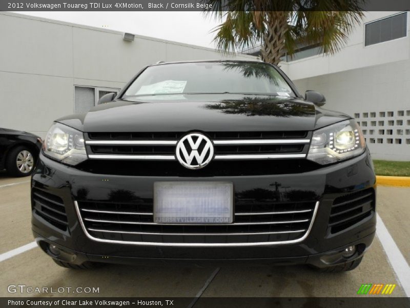 Black / Cornsilk Beige 2012 Volkswagen Touareg TDI Lux 4XMotion