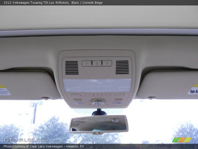 Black / Cornsilk Beige 2012 Volkswagen Touareg TDI Lux 4XMotion