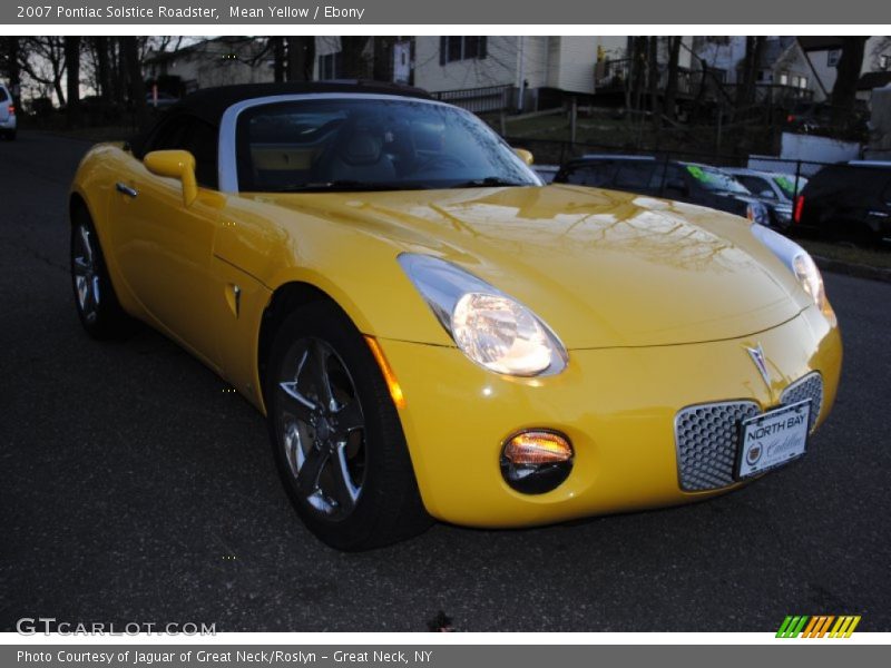 Mean Yellow / Ebony 2007 Pontiac Solstice Roadster