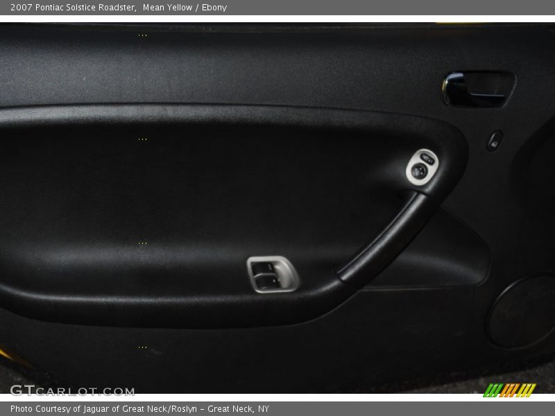 Mean Yellow / Ebony 2007 Pontiac Solstice Roadster