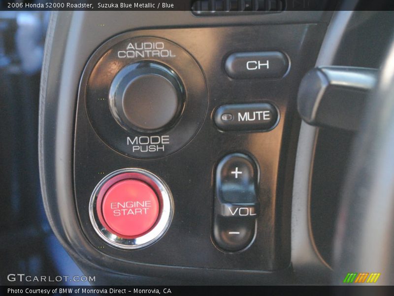 Controls of 2006 S2000 Roadster