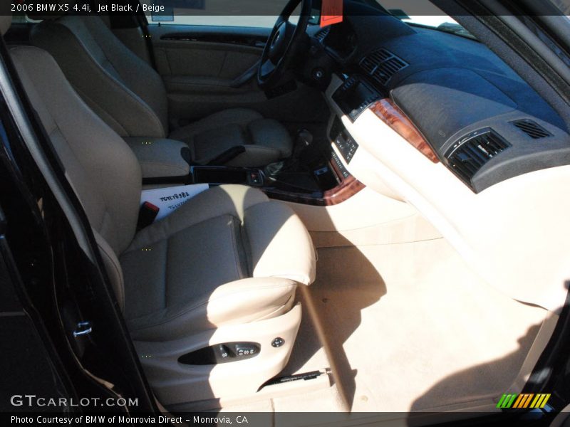 Jet Black / Beige 2006 BMW X5 4.4i