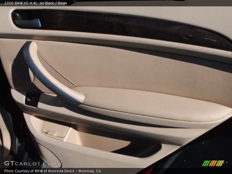 Jet Black / Beige 2006 BMW X5 4.4i