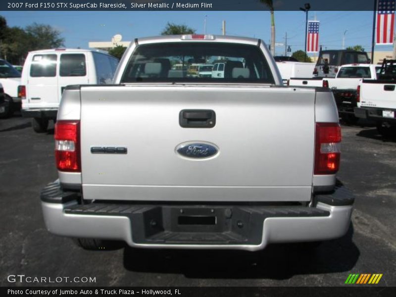 Silver Metallic / Medium Flint 2007 Ford F150 STX SuperCab Flareside