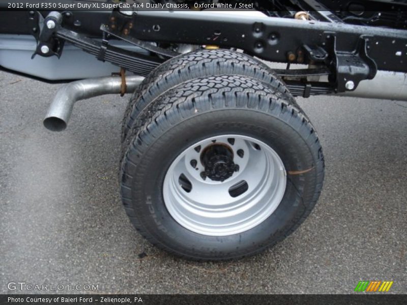  2012 F350 Super Duty XL SuperCab 4x4 Dually Chassis Wheel